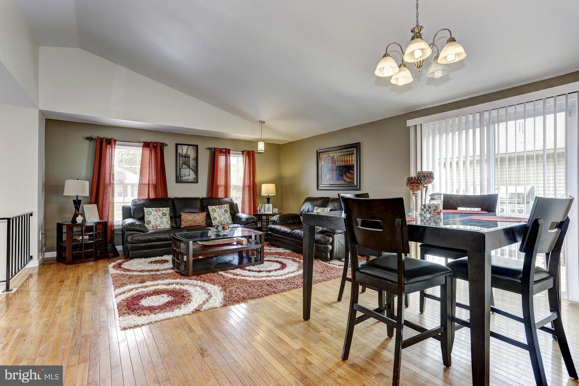 HILLSDALE - Residential