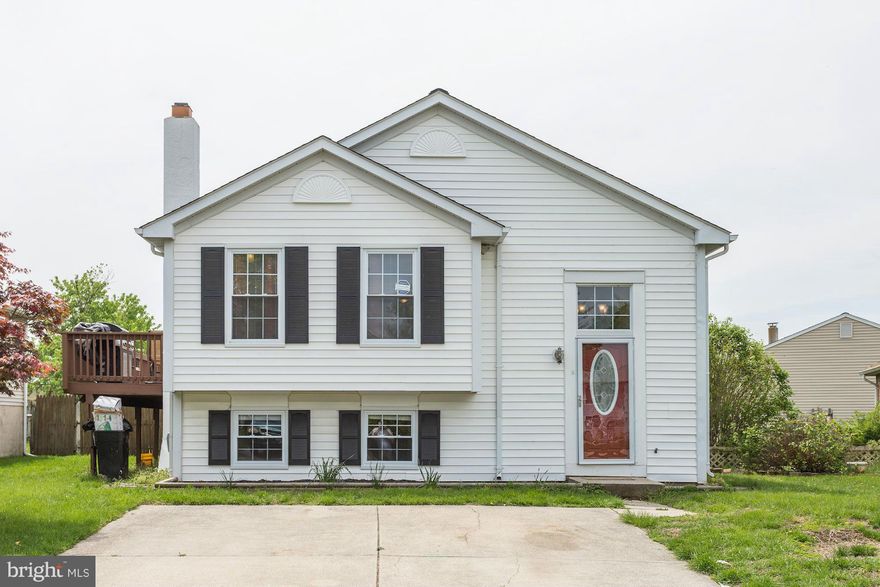 Spacious Beautiful Home,Two master bedrooms and two full bathrooms.  Large  kitchen , Stainless steel appliances and granite counter tops,Recently updated, including  kitchen, baths, windows, doors, furnace & A/C, wood fireplace, carpet. Double size deck and privacy fenced back yard.