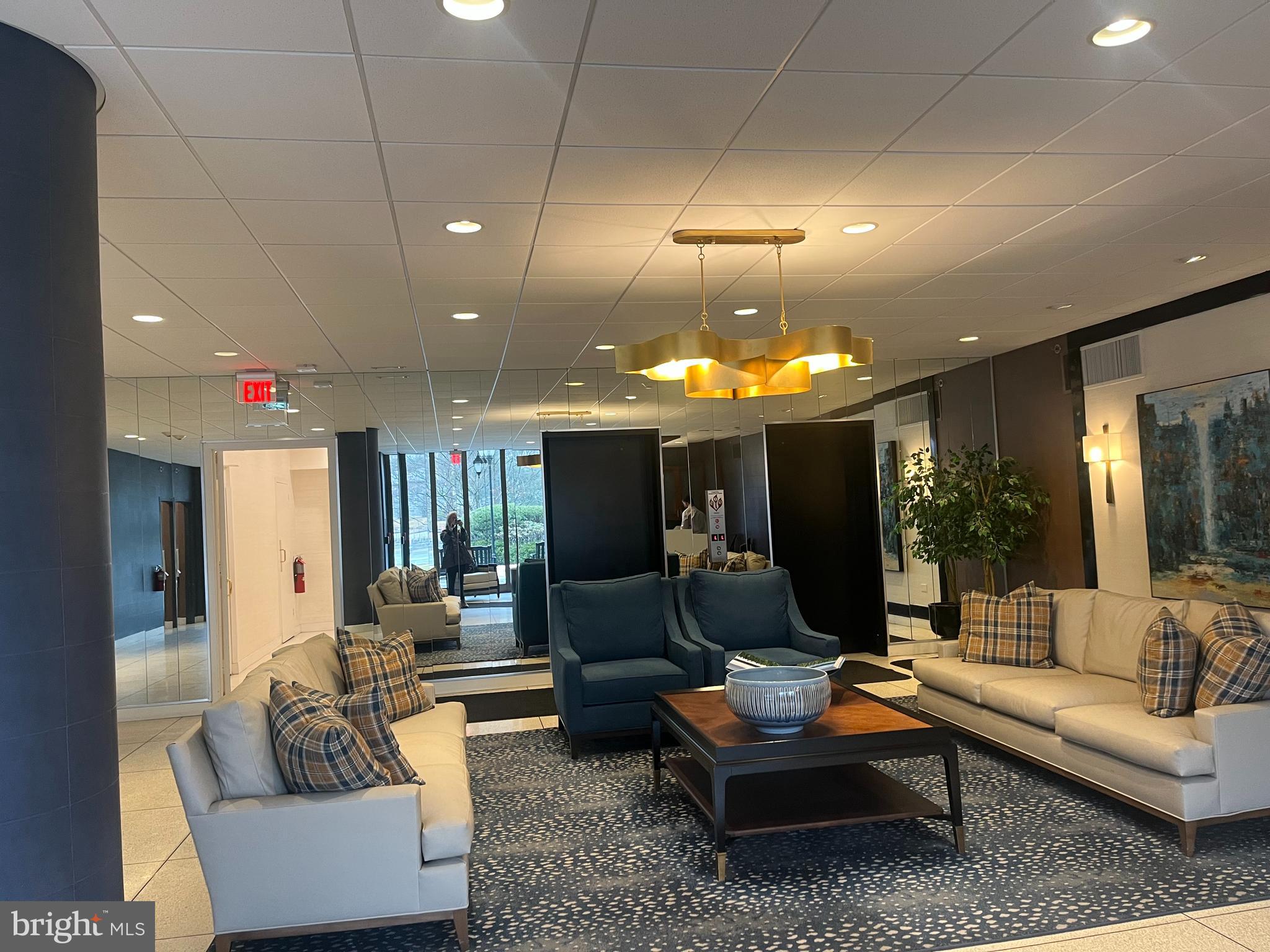 TRIANON - Residential