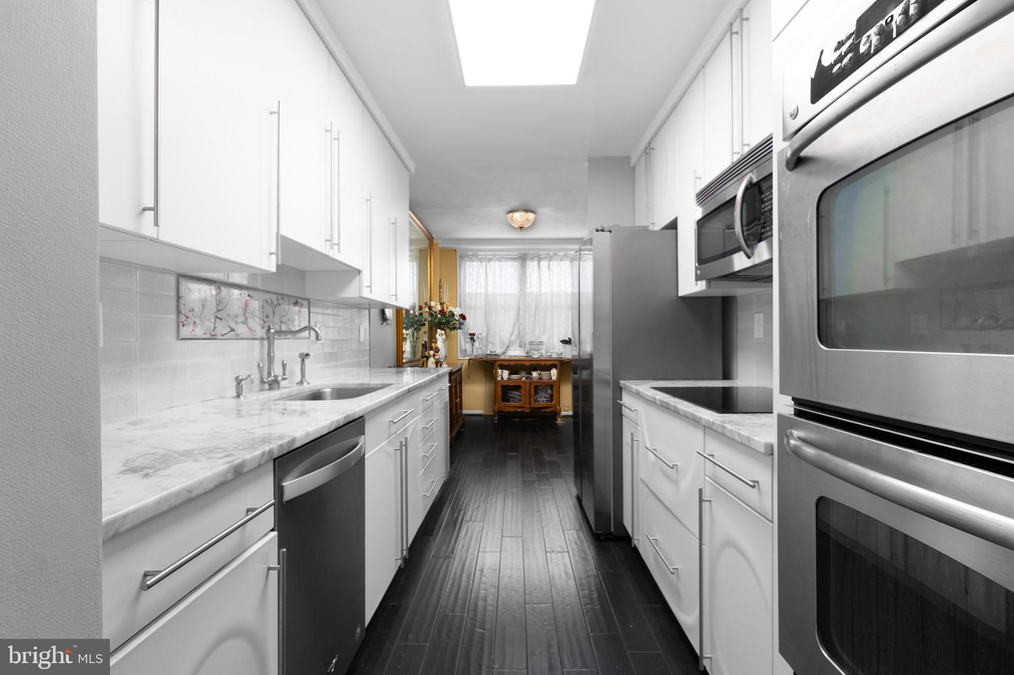 TRIANON - Residential