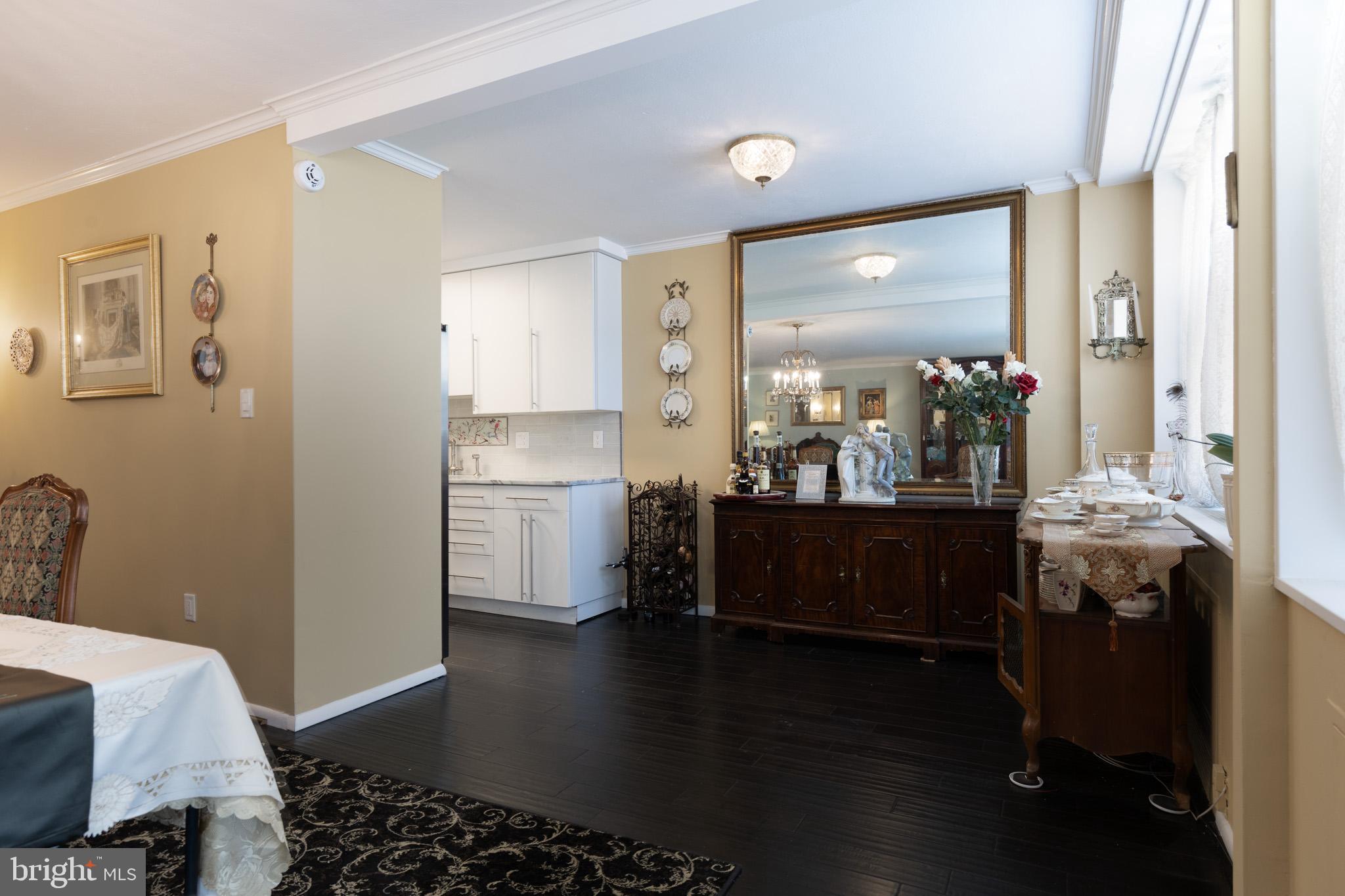 TRIANON - Residential