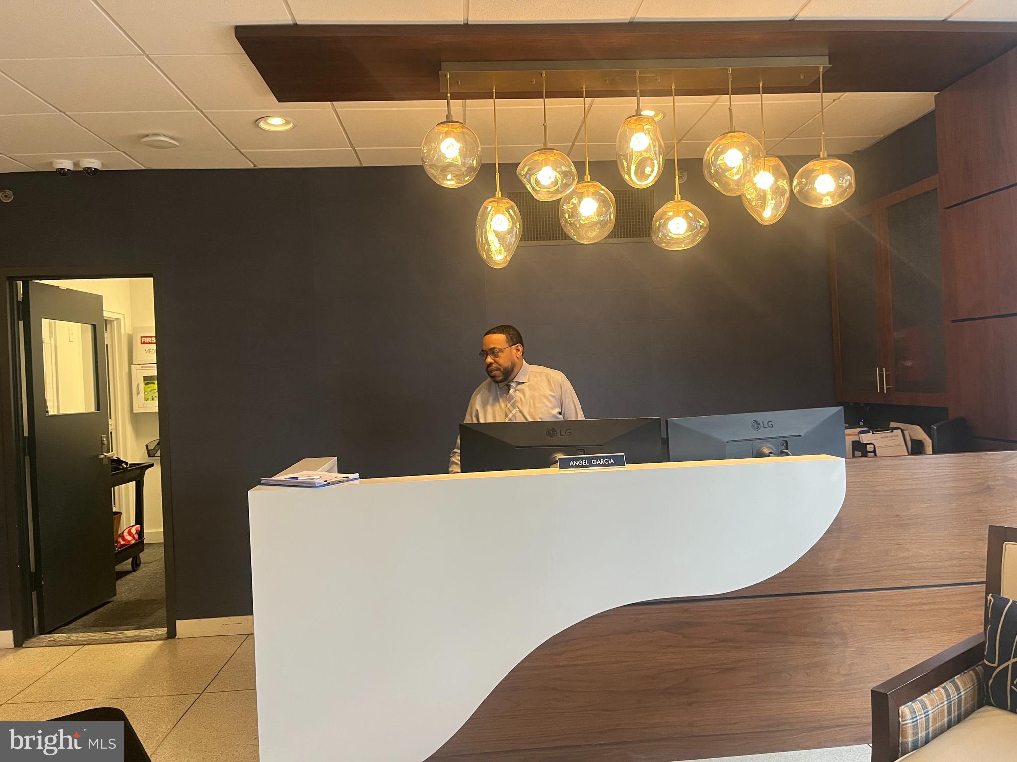 TRIANON - Residential