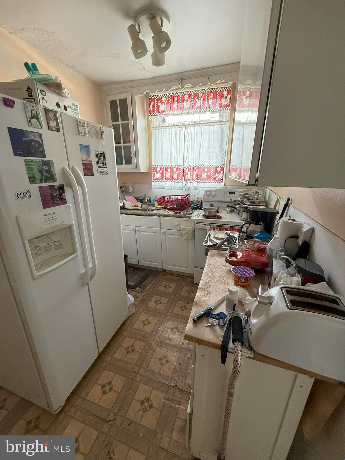 FRANKFORD - Residential Income