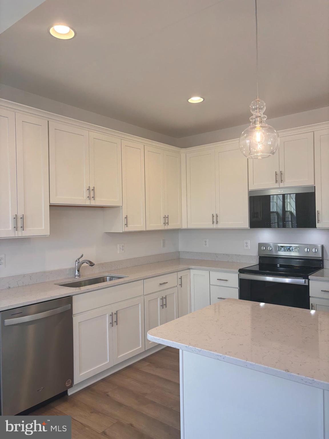 MARTINSBURG STATION - Residential Lease