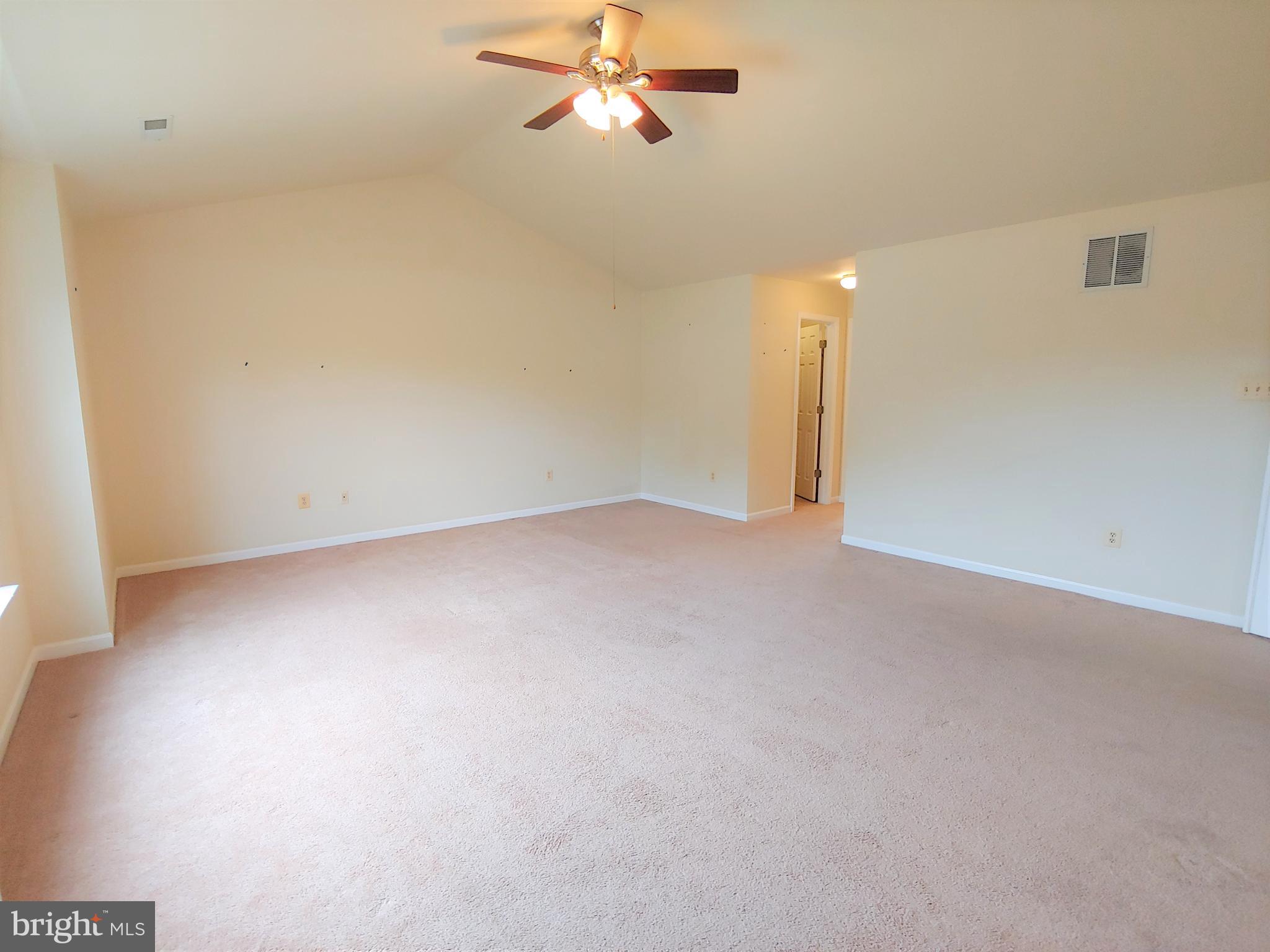 CHAPMAN FARM AT CROFTON - Residential Lease