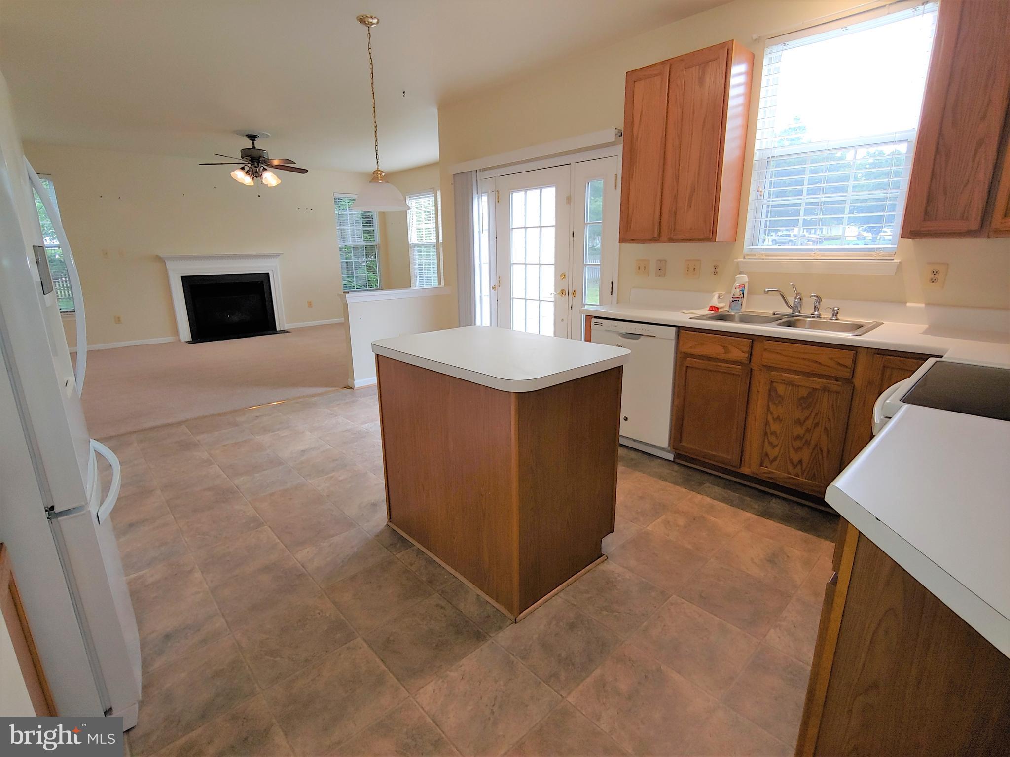 CHAPMAN FARM AT CROFTON - Residential Lease