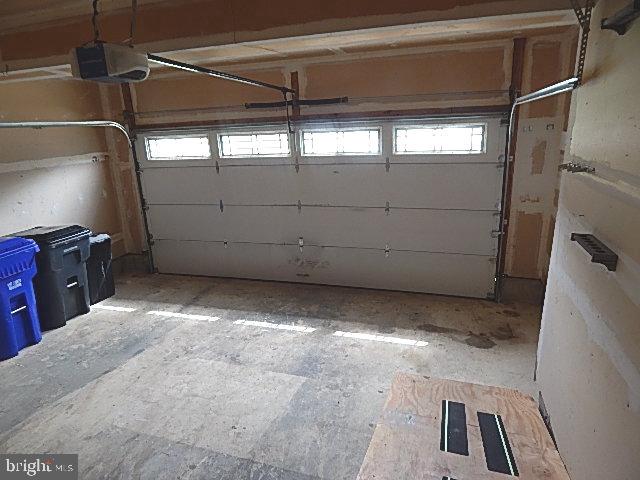 SOUTH HAMPTON SUB - Residential