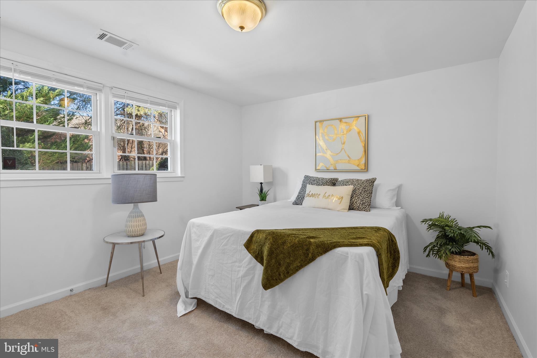 MOUNT VERNON TOWNES - Residential