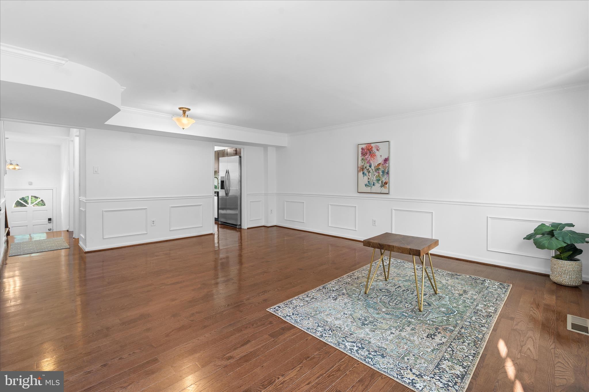 MOUNT VERNON TOWNES - Residential