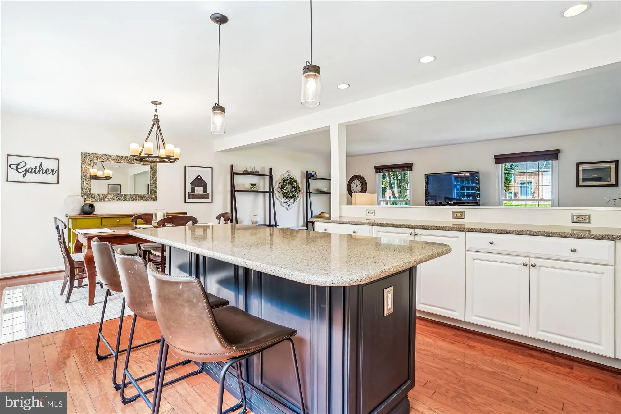 Fairfax, Virginia 22032, United States, 4 Bedrooms Bedrooms, ,3 BathroomsBathrooms,Residential,Coming Soon,172700