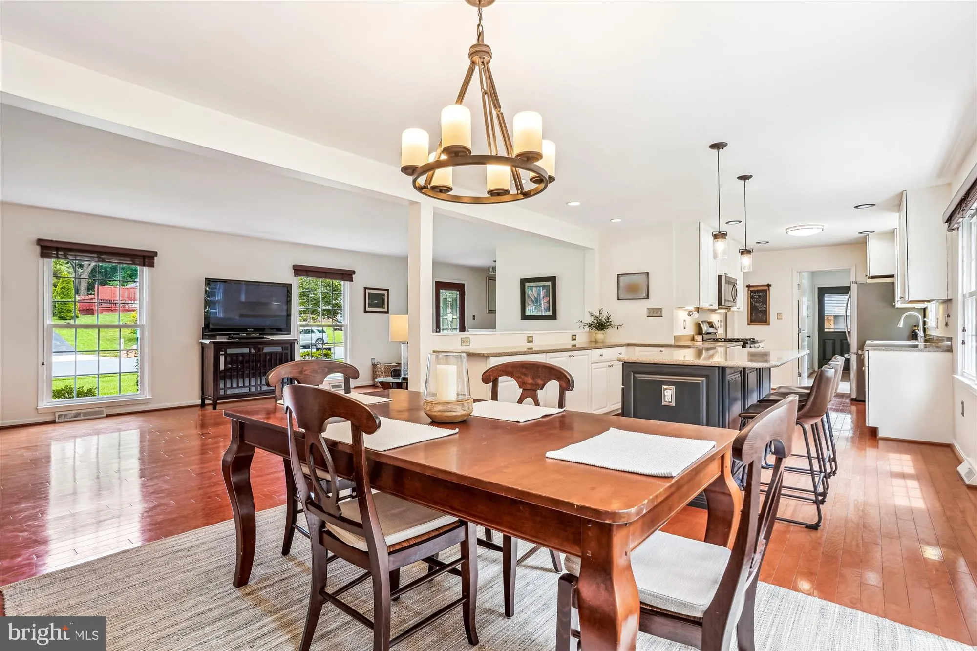 Fairfax, Virginia 22032, United States, 4 Bedrooms Bedrooms, ,3 BathroomsBathrooms,Residential,Coming Soon,172700