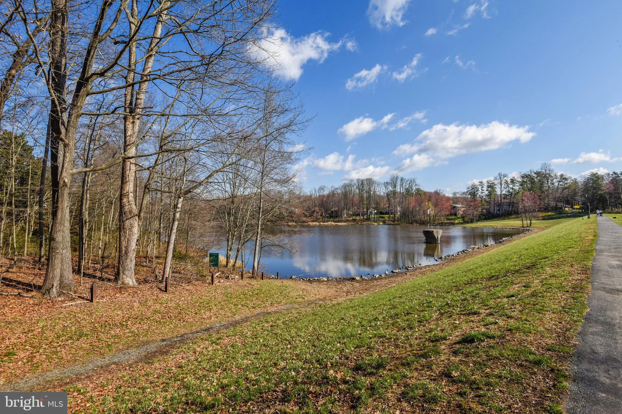 Fairfax, Virginia 22032, United States, 4 Bedrooms Bedrooms, ,3 BathroomsBathrooms,Residential,Coming Soon,172700