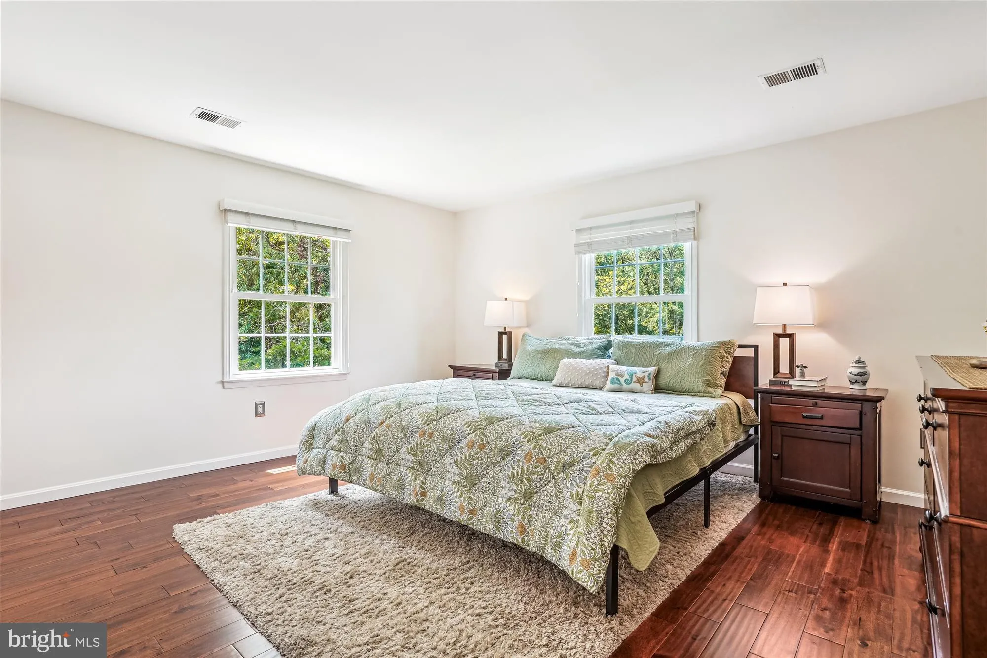 Fairfax, Virginia 22032, United States, 4 Bedrooms Bedrooms, ,3 BathroomsBathrooms,Residential,Coming Soon,172700