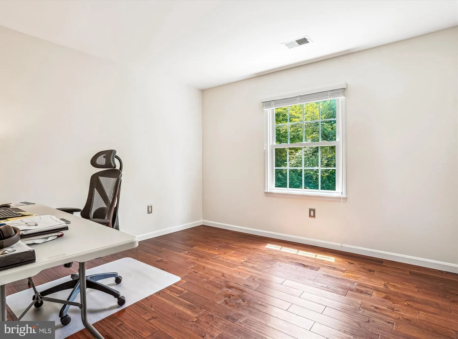 Fairfax, Virginia 22032, United States, 4 Bedrooms Bedrooms, ,3 BathroomsBathrooms,Residential,Coming Soon,172700