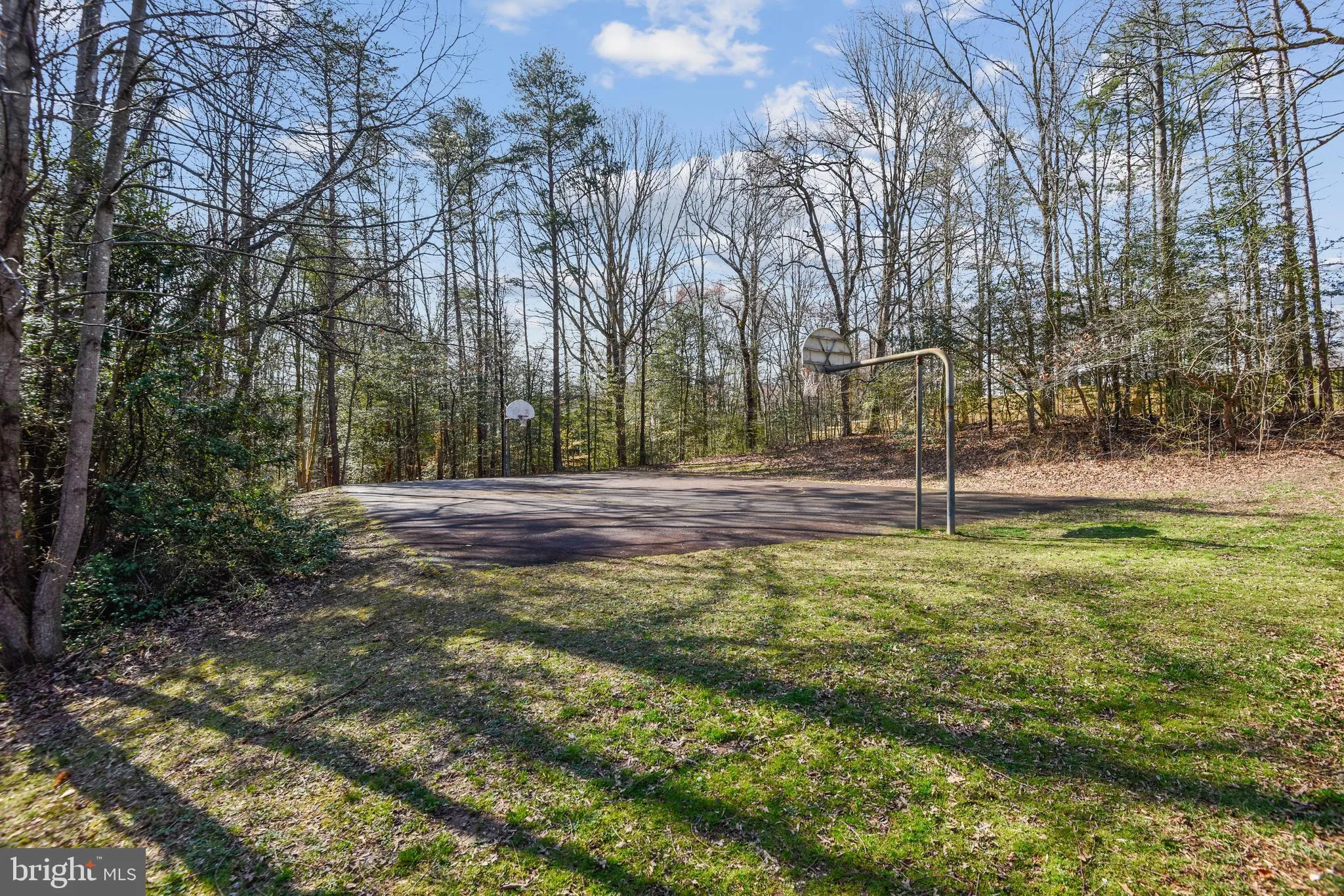 Fairfax, Virginia 22032, United States, 4 Bedrooms Bedrooms, ,3 BathroomsBathrooms,Residential,Coming Soon,172700