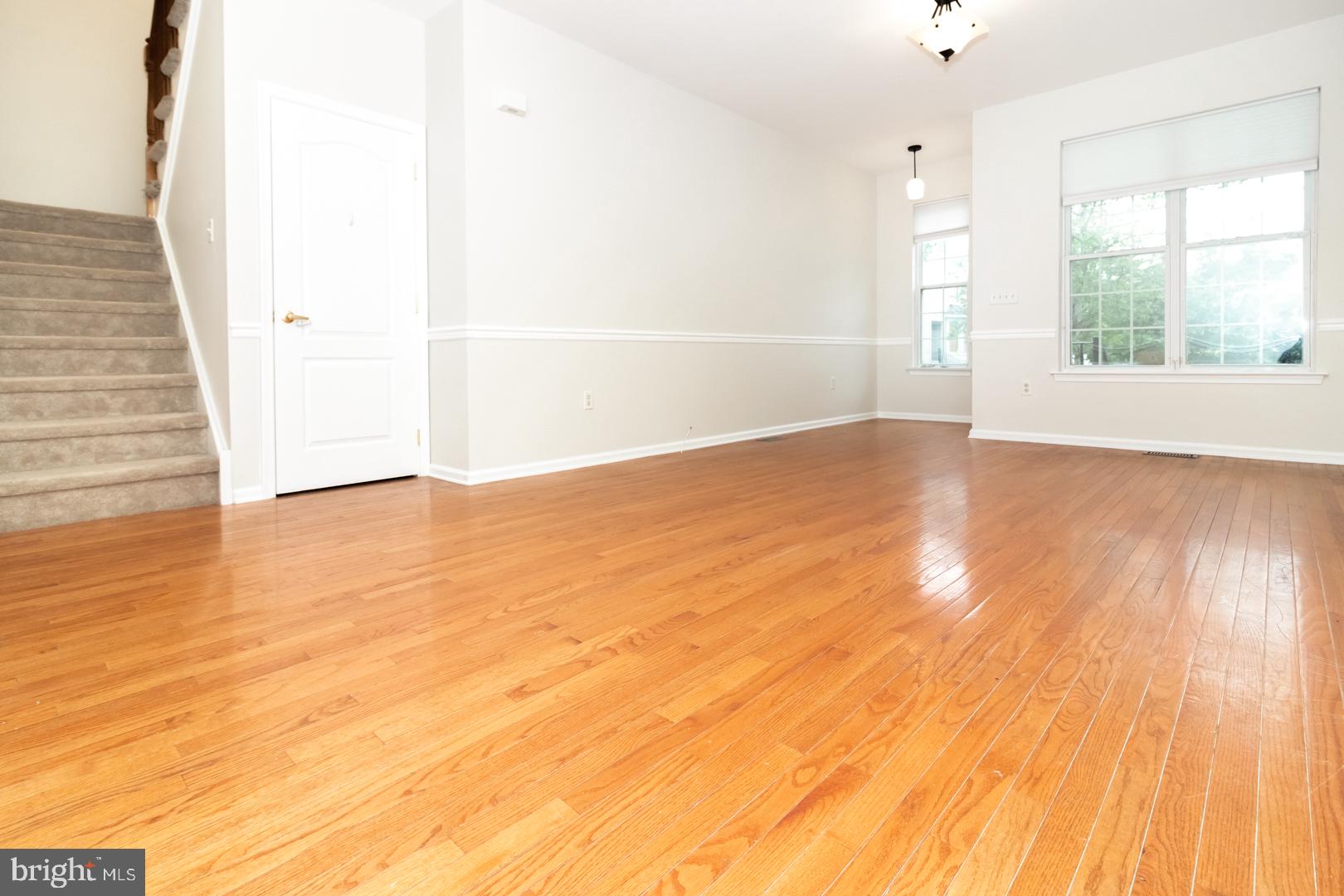 226 HAWTHORNE WAY
