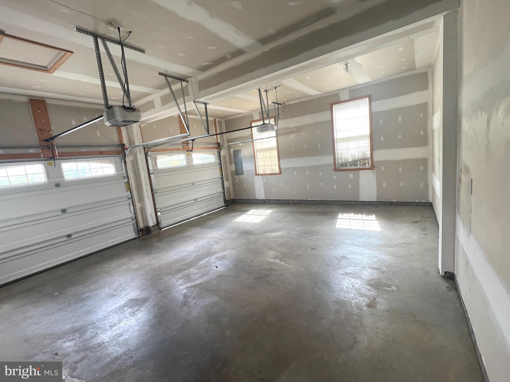 AMBERFIELD - Residential