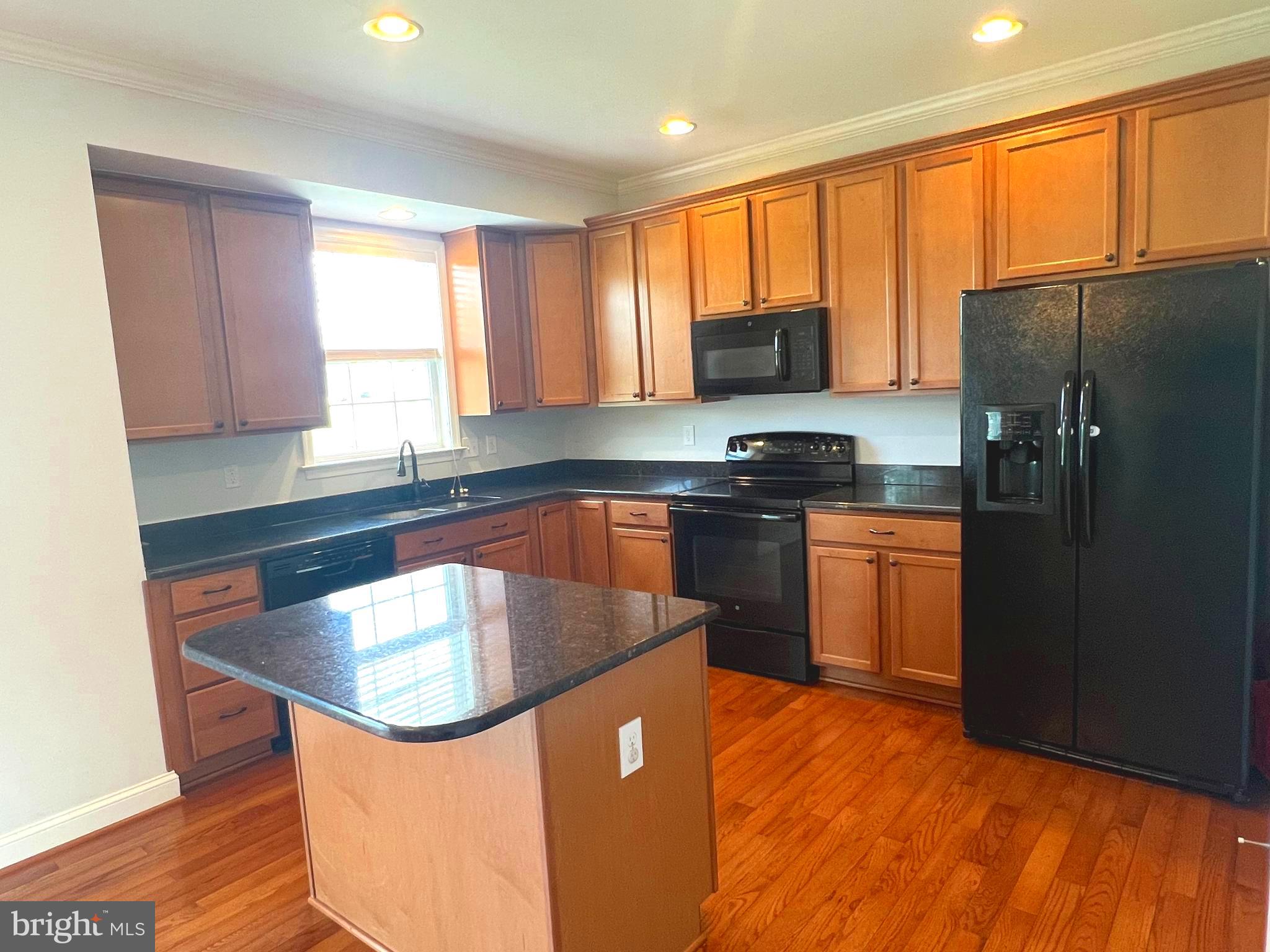 AMBERFIELD - Residential