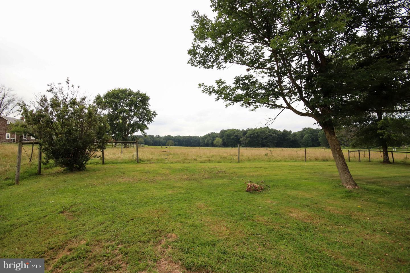 892 DEER RUN ROAD