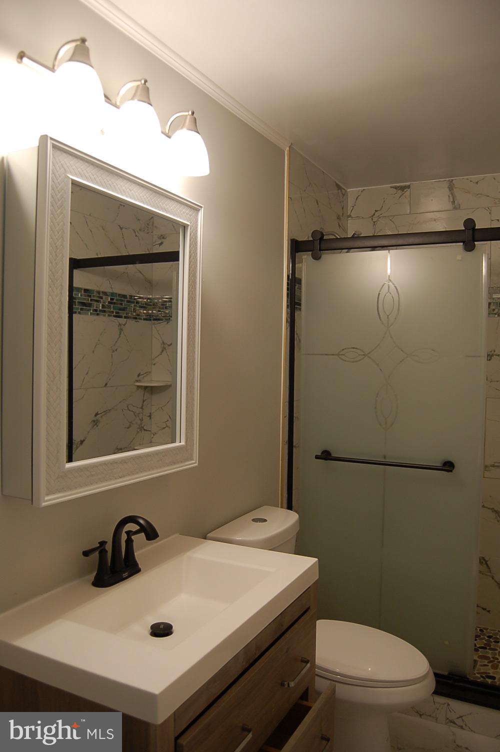 MIDDLE RIVER - Residential