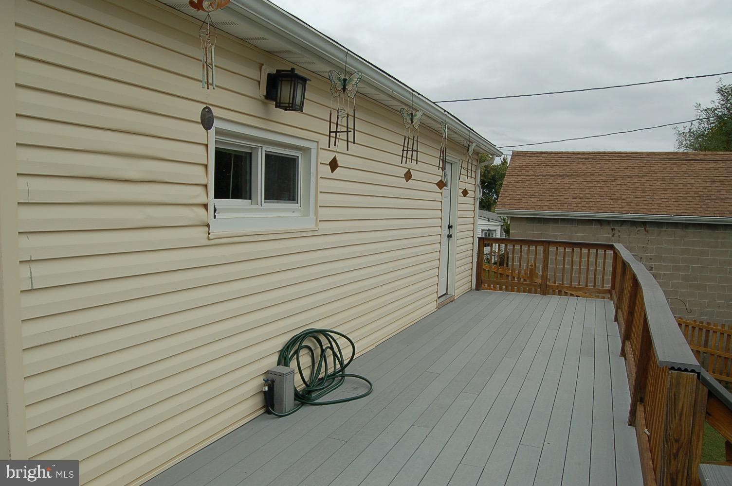 MIDDLE RIVER - Residential