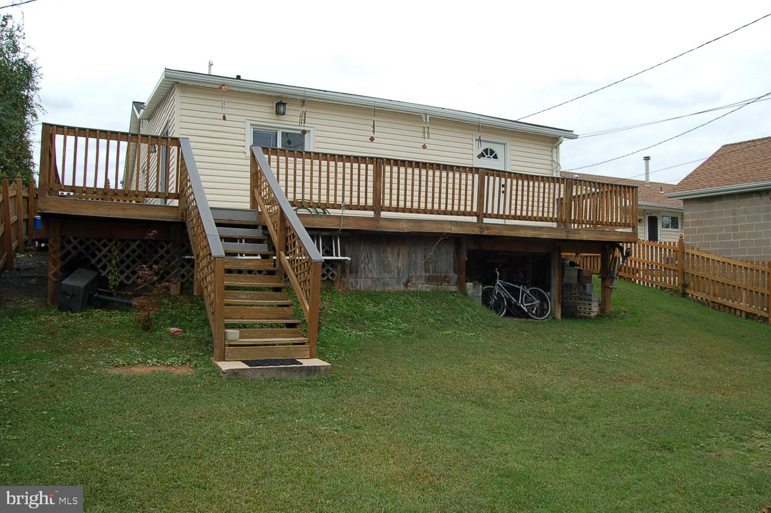 MIDDLE RIVER - Residential