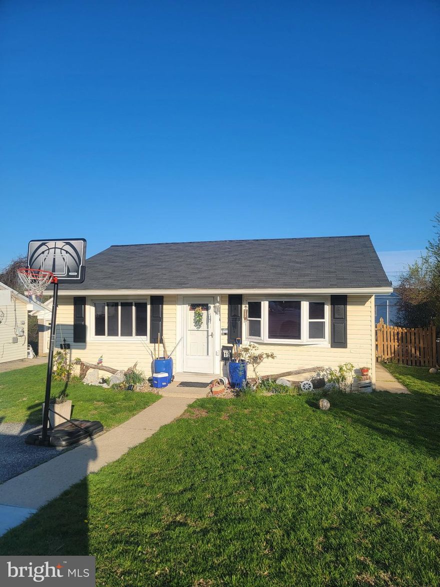 Beautifully maintained home in excellent condition. Enjoy a spacious fenced in backyard with a great deck perfect for entertaining family and friends. This move in ready property shows true pride of ownership. Recent updates include remodeled bathrooms in 2024, a new water heater and HVAC system in 2021, a new roof in 2021, and all new appliances in 2025. Do not miss this wonderful home ready for you to move right in.