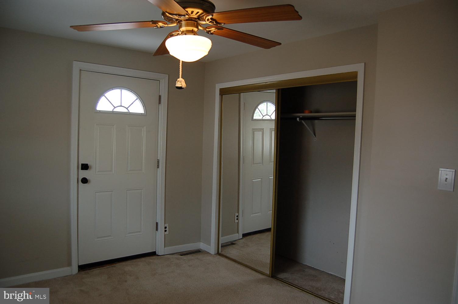 MIDDLE RIVER - Residential