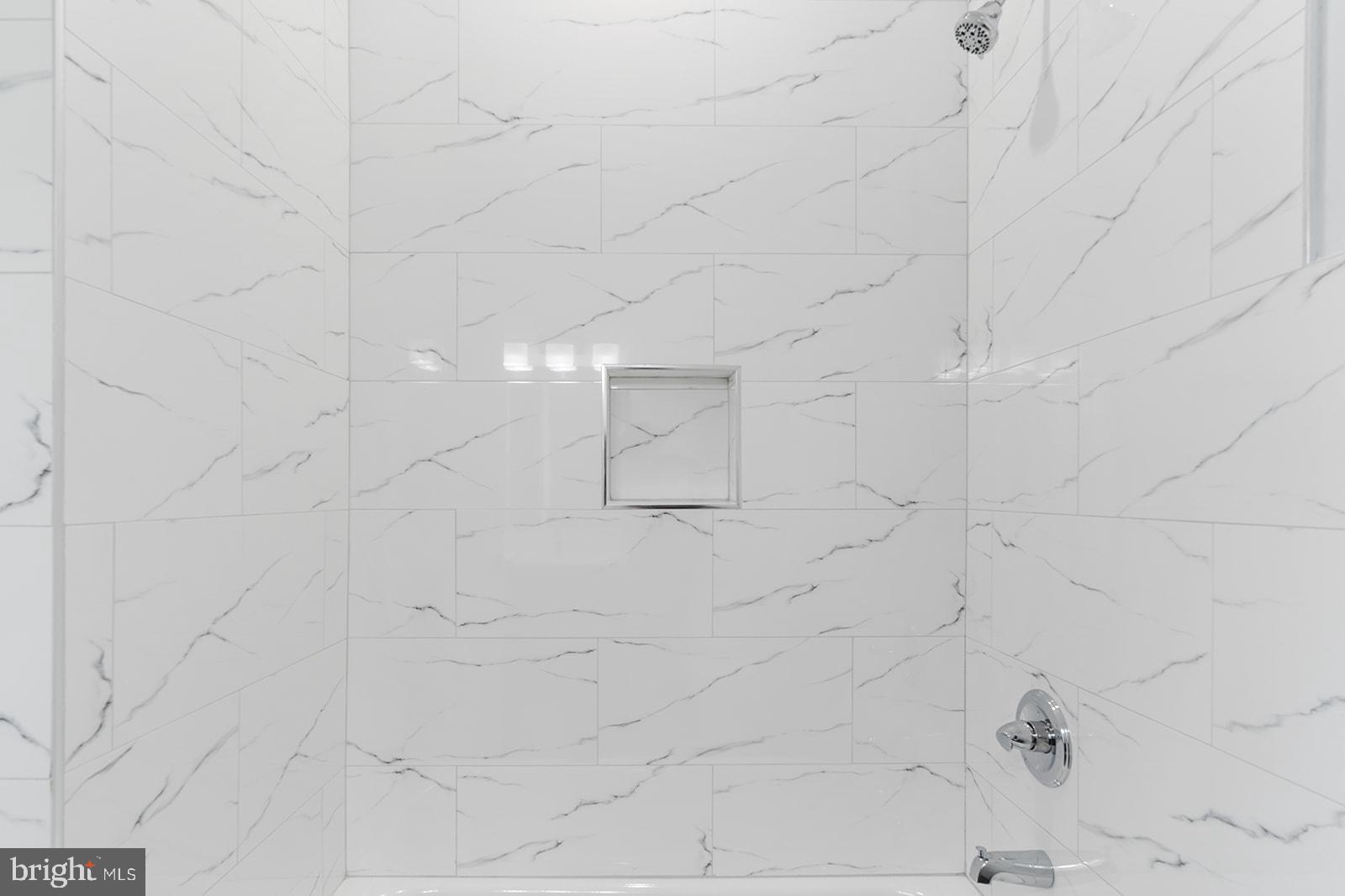 NORRIS SQUARE - Residential Lease