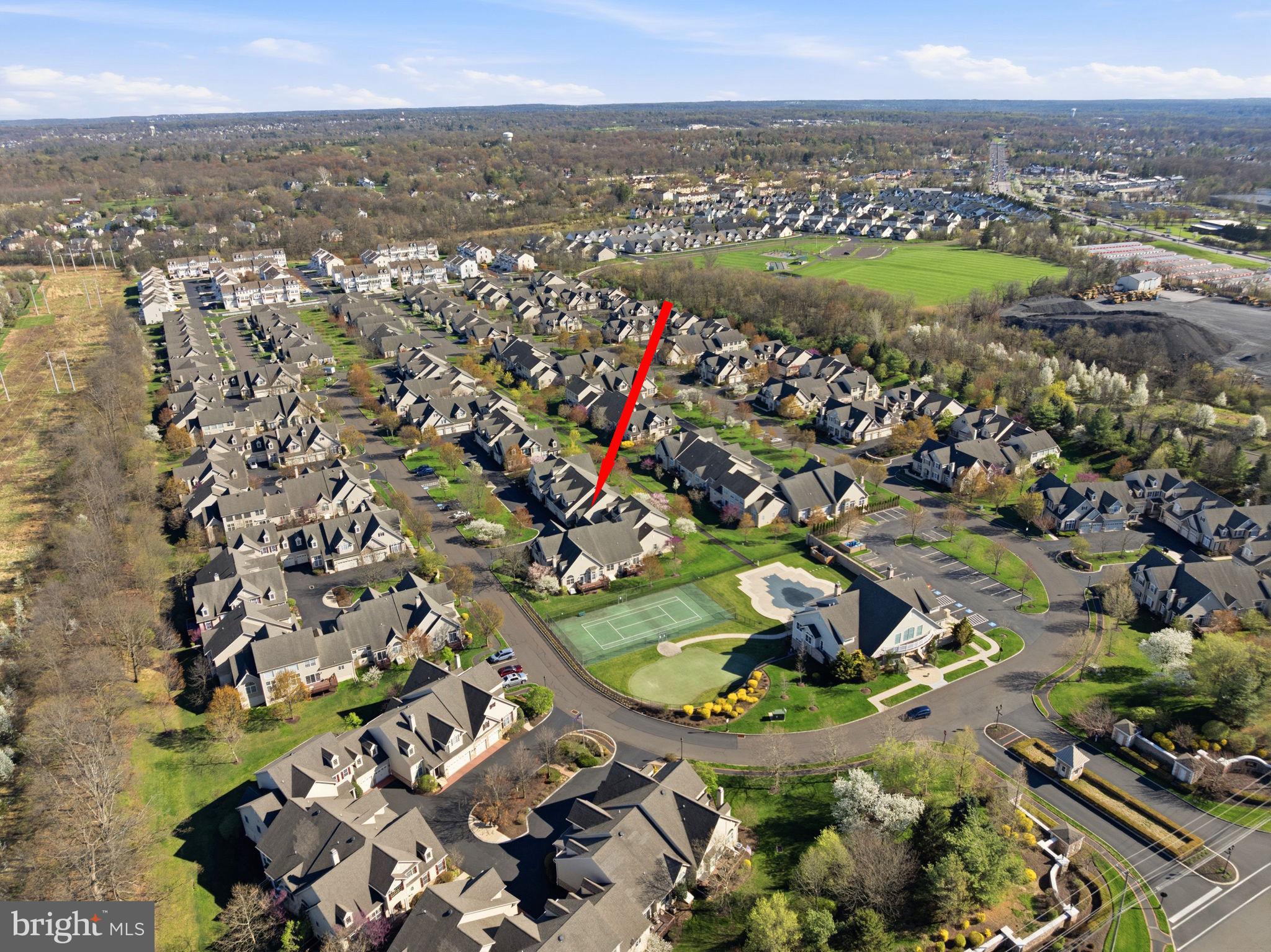 MONTGOMERY WALK - Residential