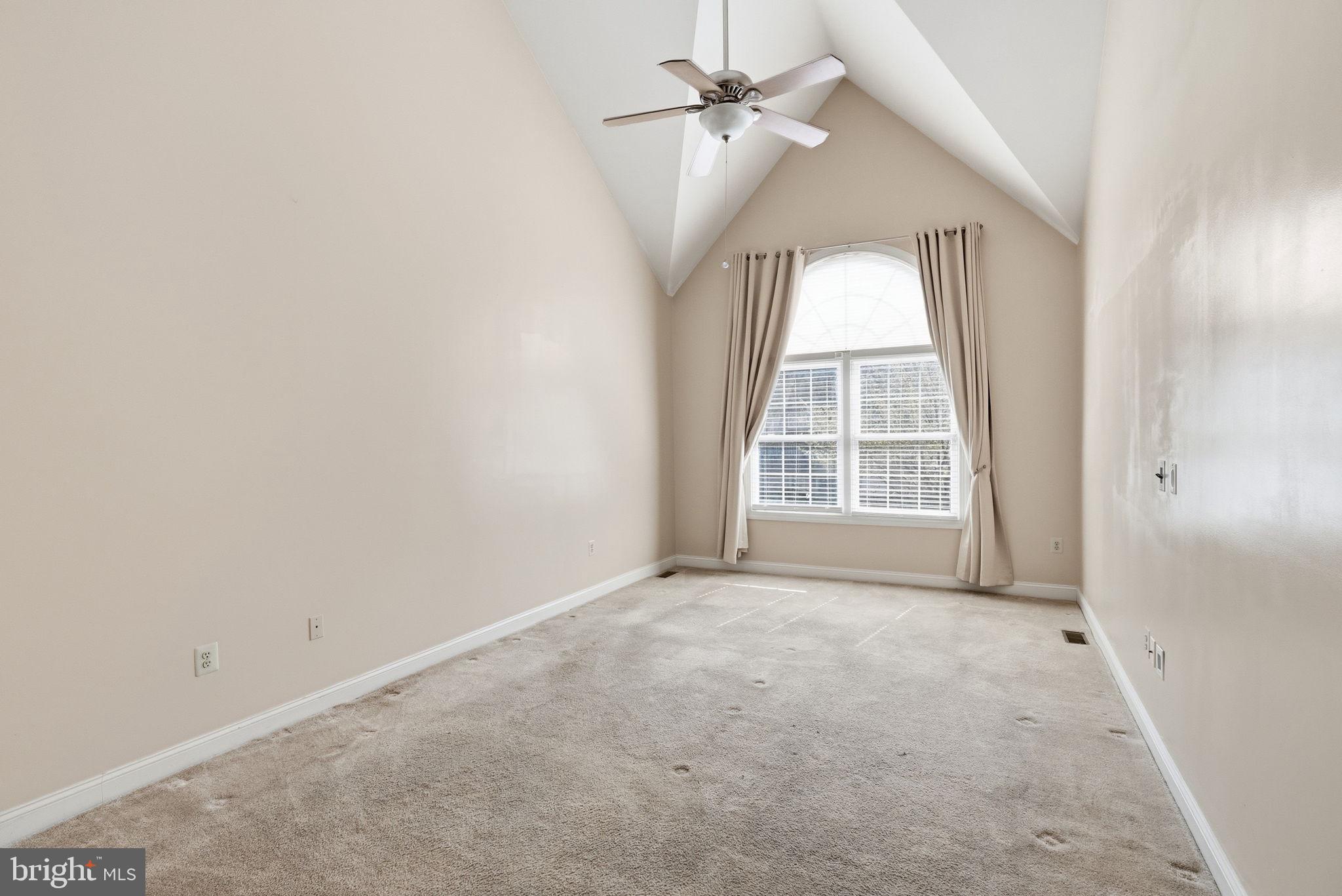 MONTGOMERY WALK - Residential