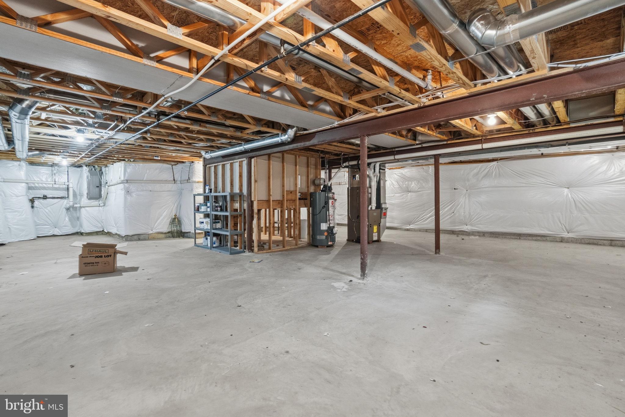 MONTGOMERY WALK - Residential