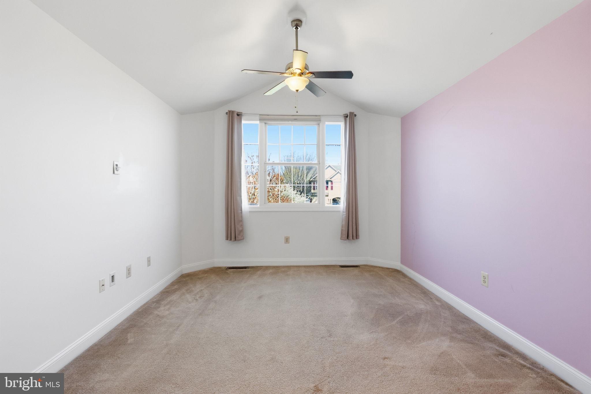 MONTGOMERY WALK - Residential