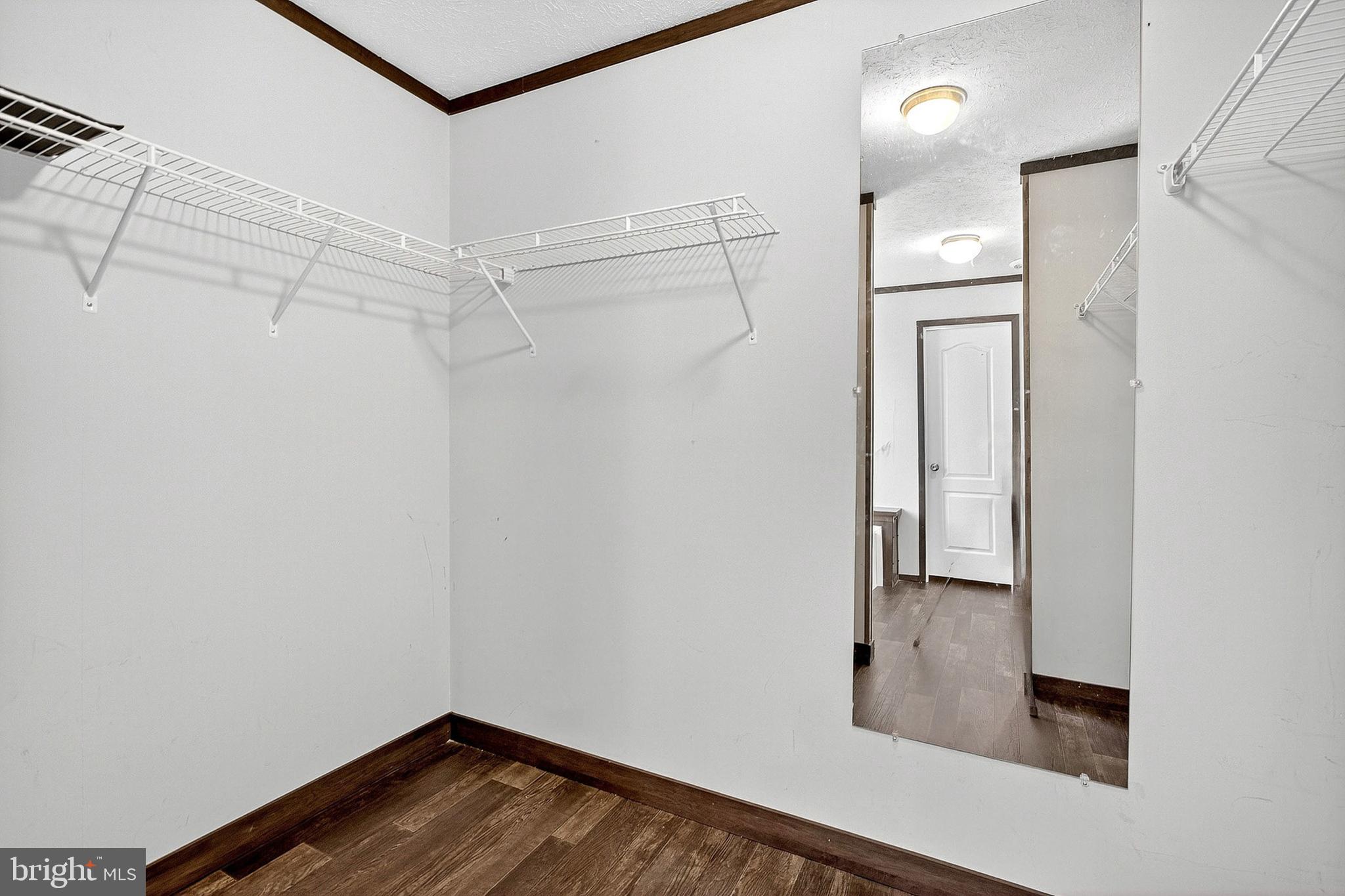 CHELESA VILLA - Residential