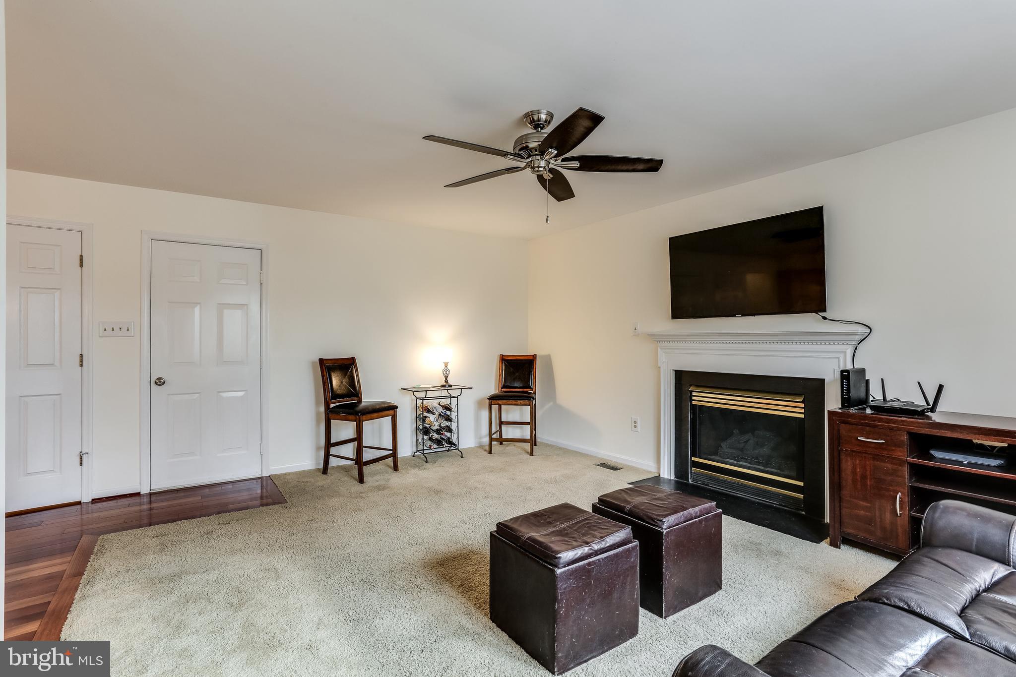 MONTGOMERY MEADOWS - Residential