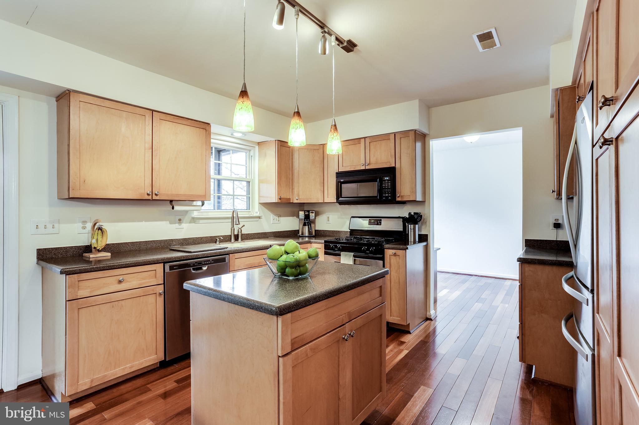 MONTGOMERY MEADOWS - Residential