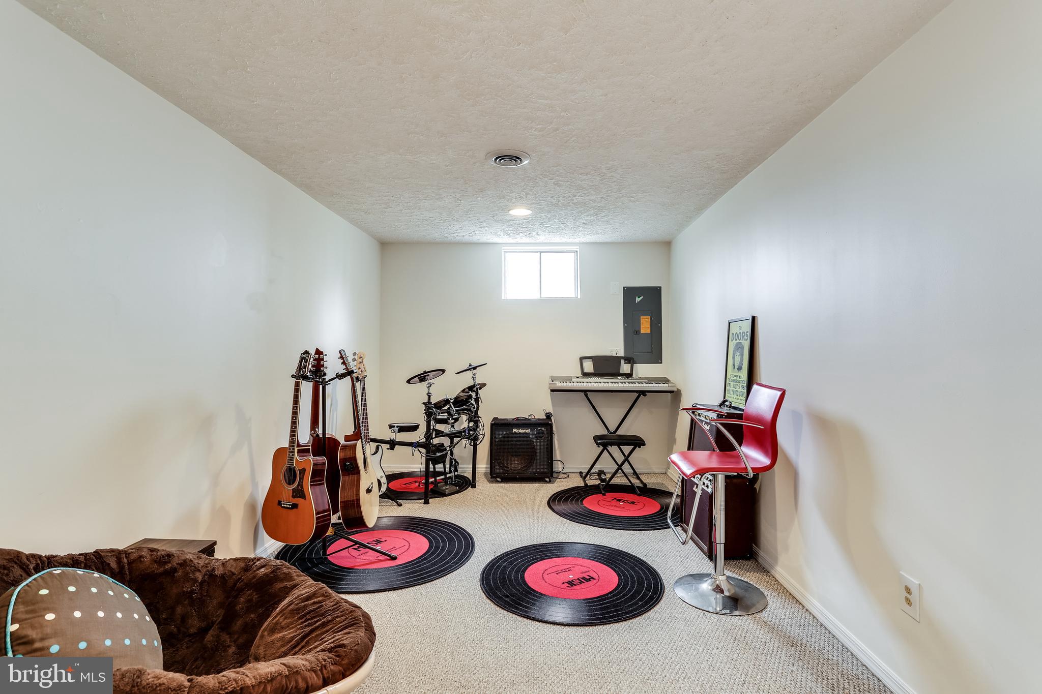 MONTGOMERY MEADOWS - Residential