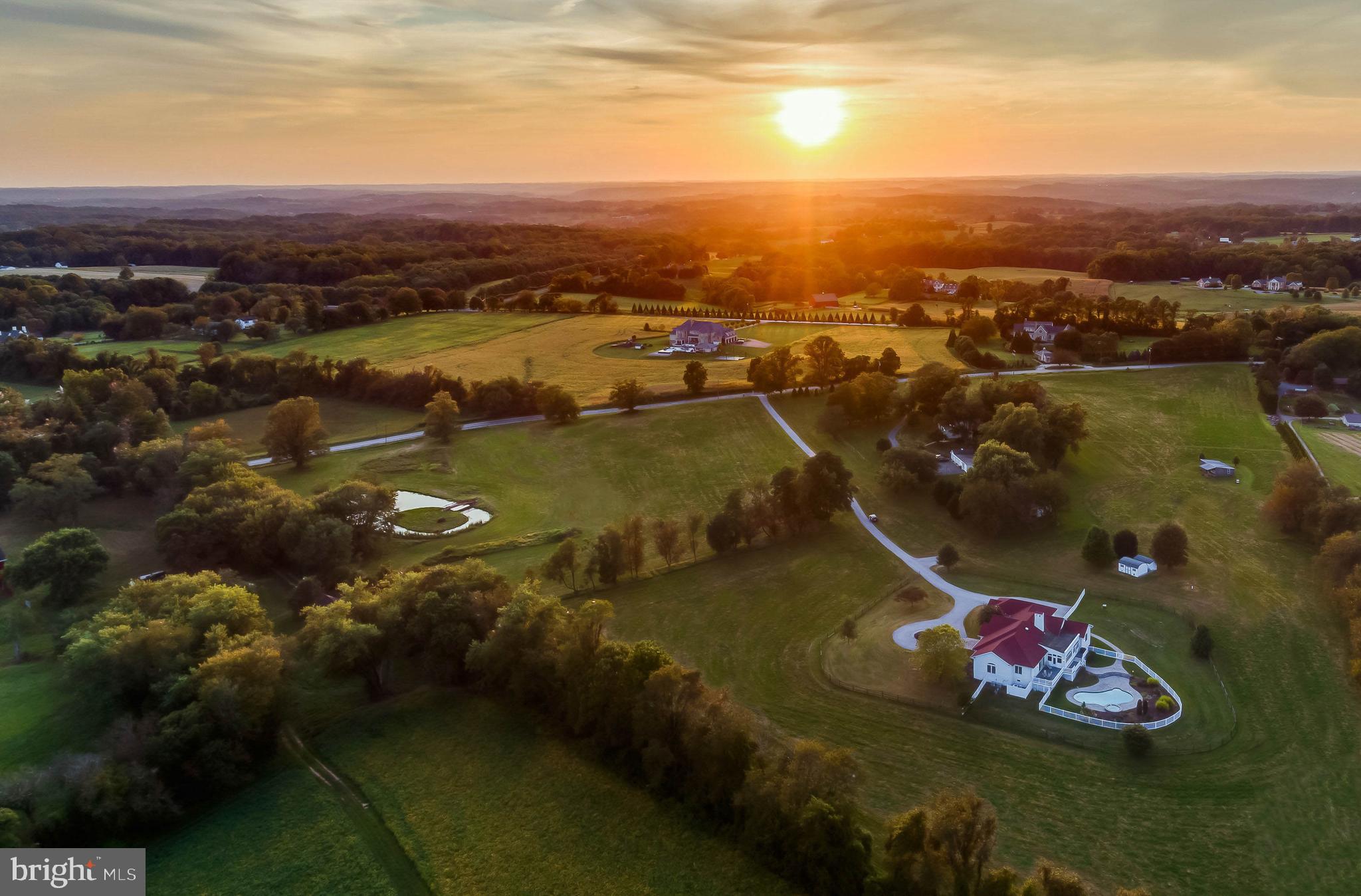 MY LADY'S MANOR - Farm