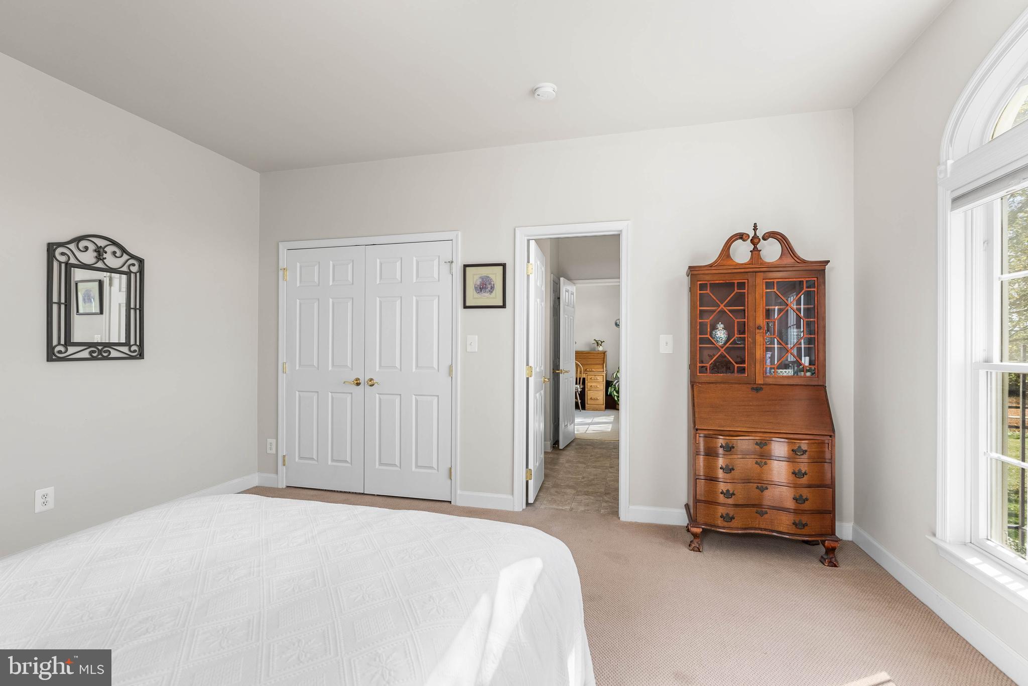 MY LADY'S MANOR - Farm