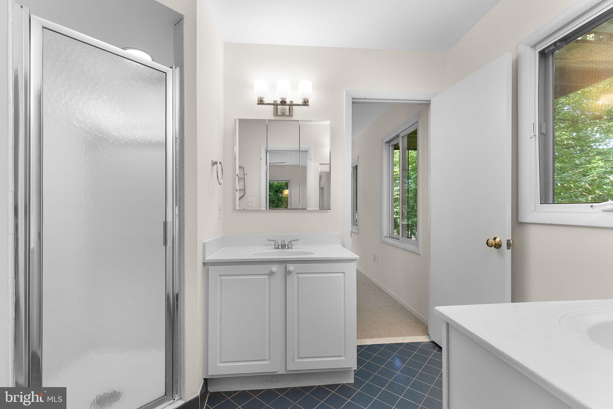 BUFFALO HILL - Residential