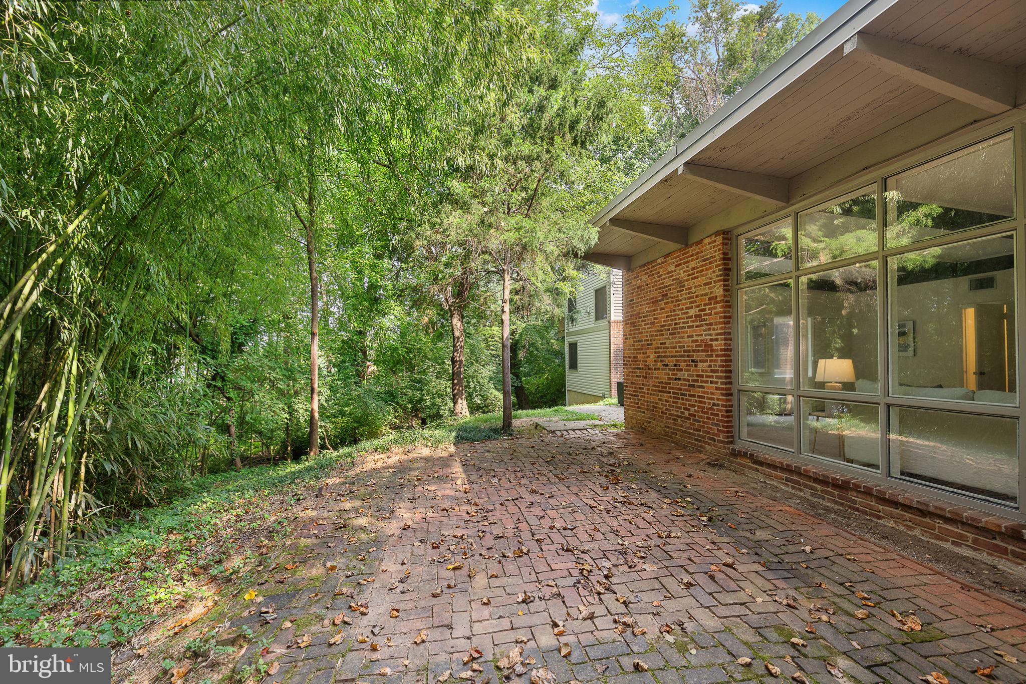 BUFFALO HILL - Residential