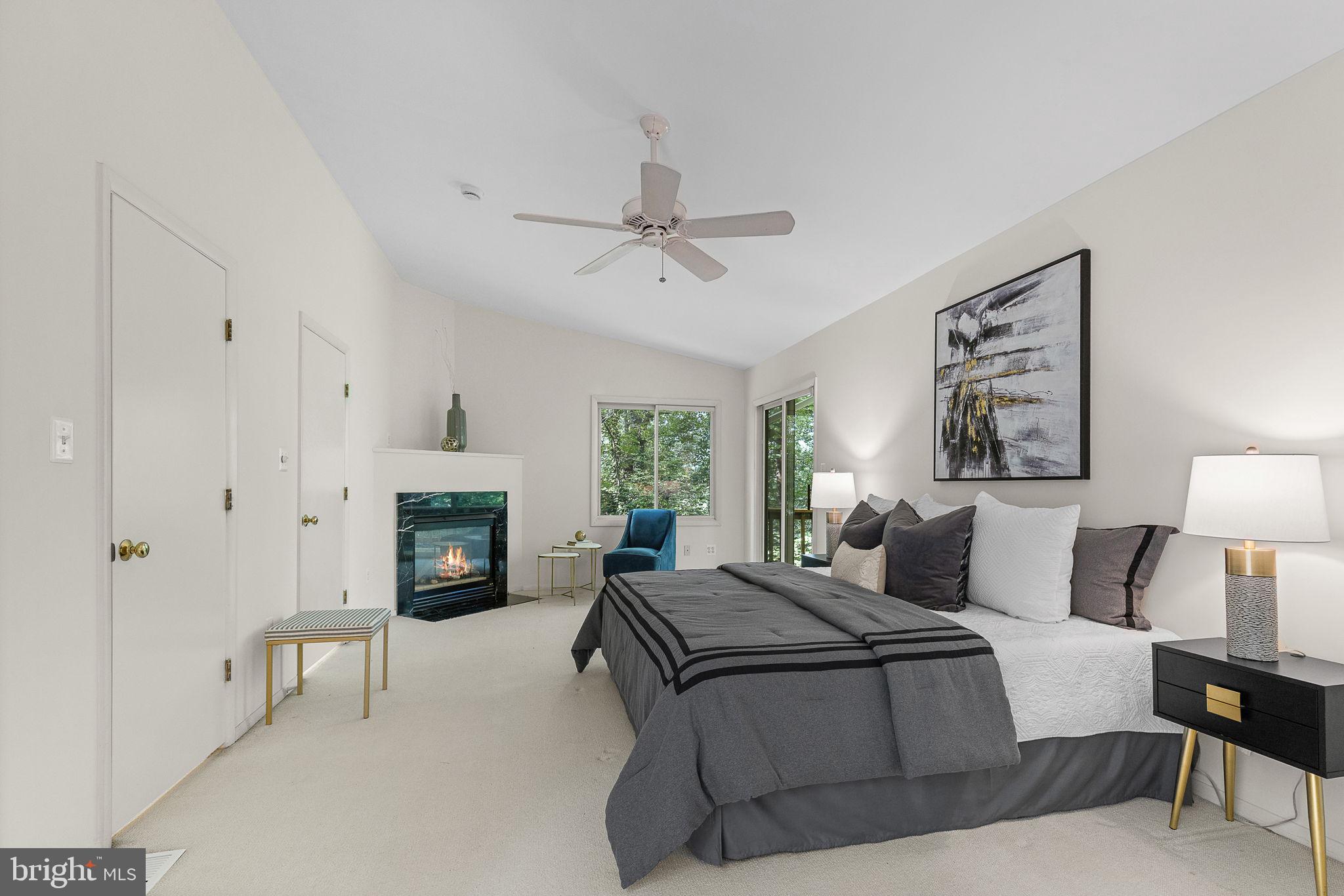 BUFFALO HILL - Residential