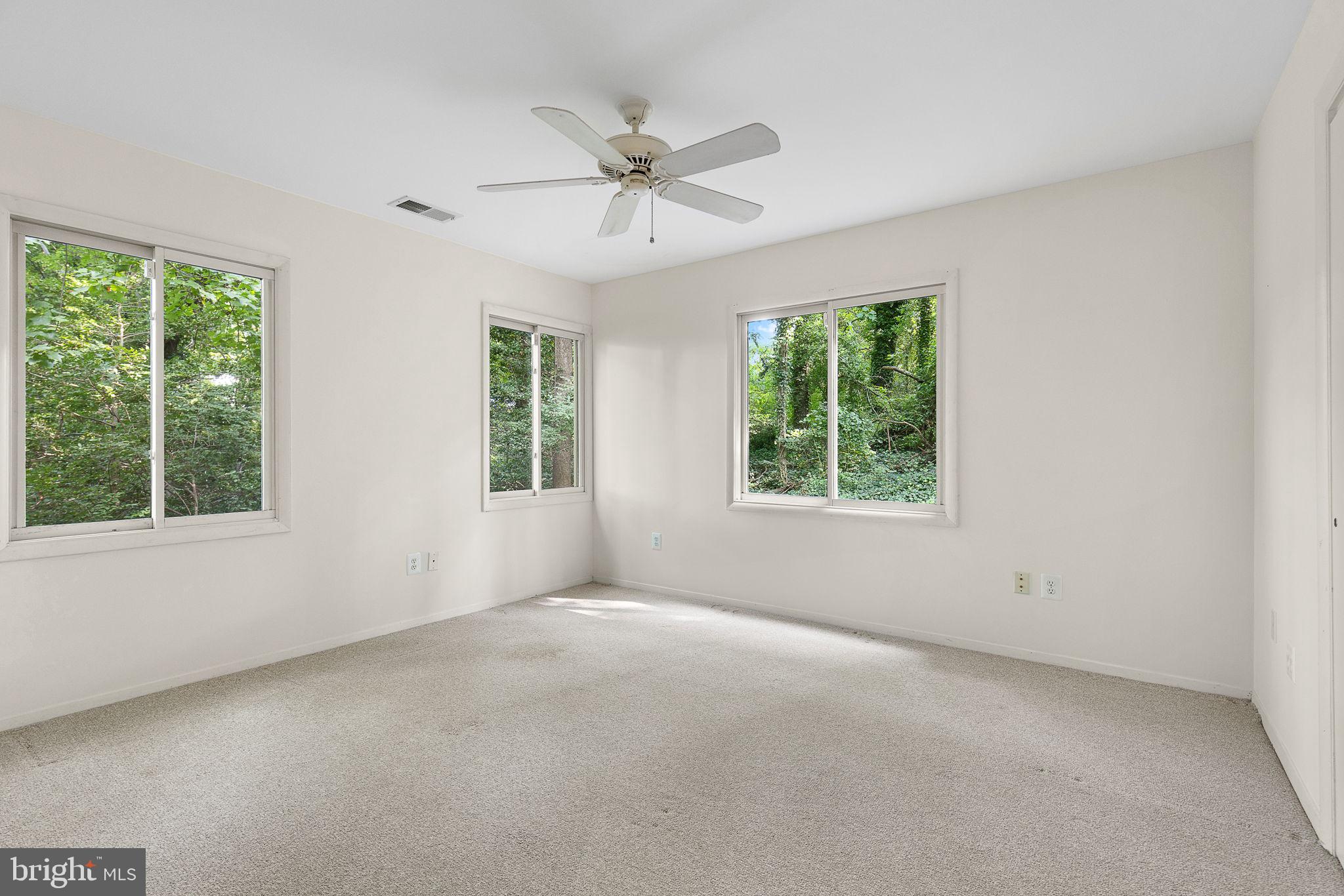 BUFFALO HILL - Residential