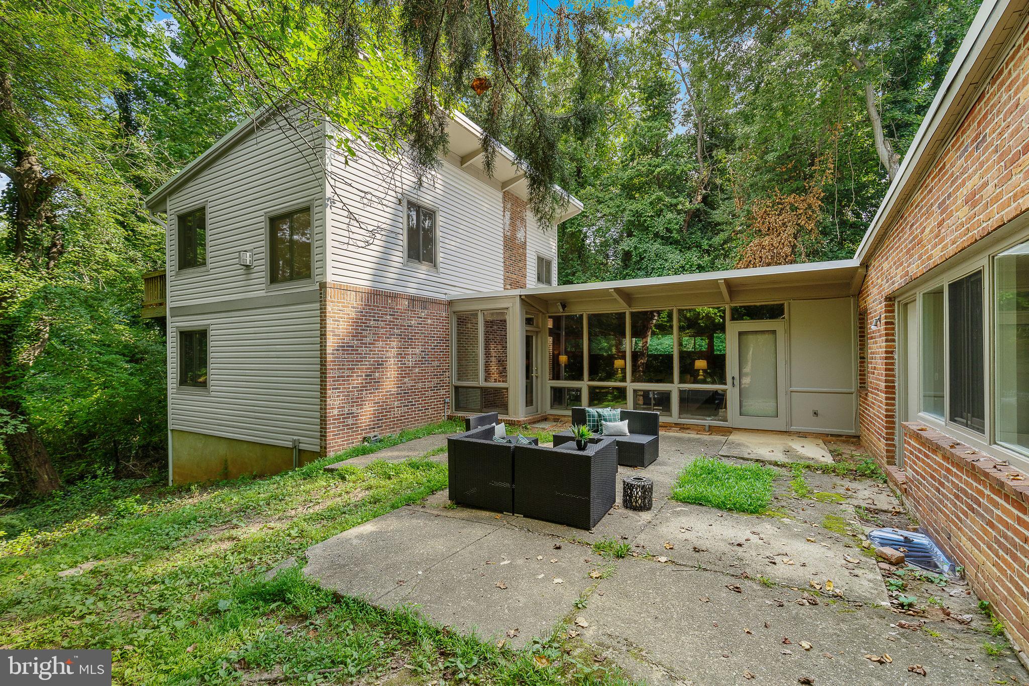 BUFFALO HILL - Residential