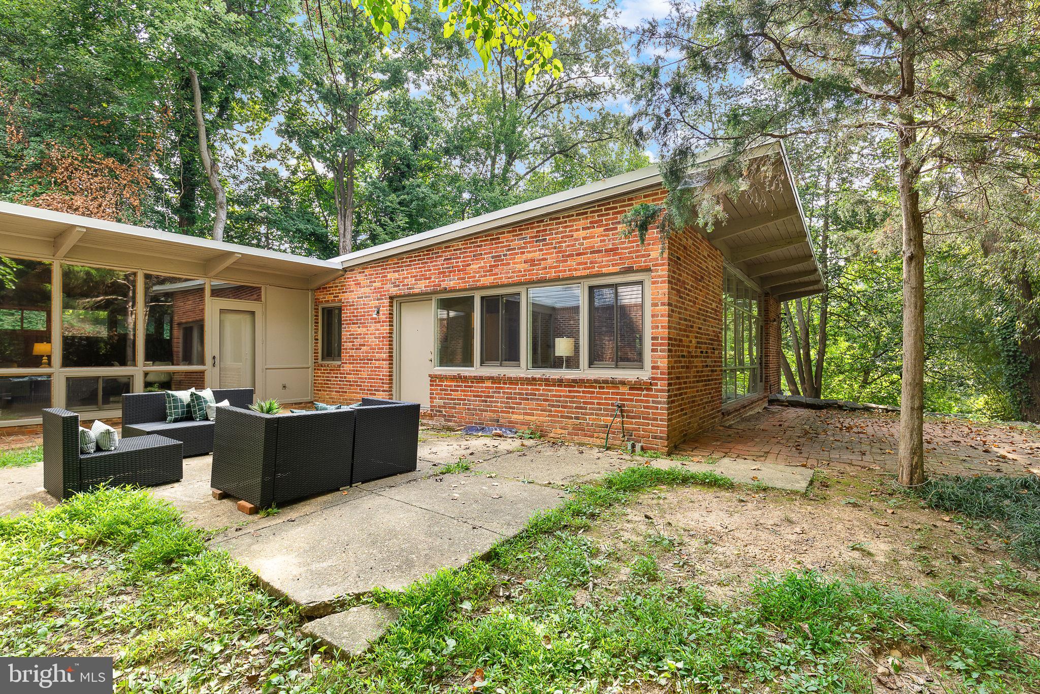 BUFFALO HILL - Residential