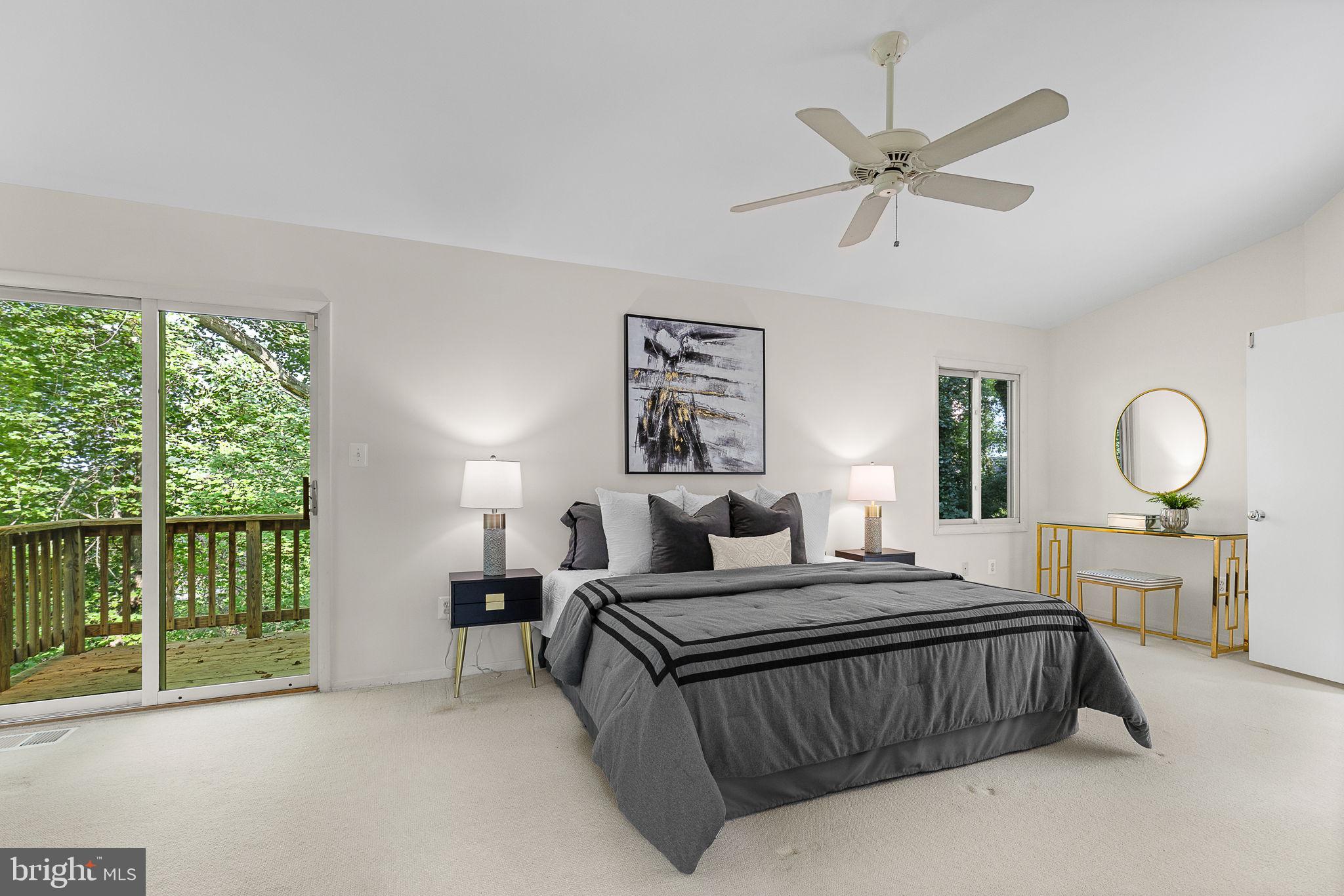 BUFFALO HILL - Residential