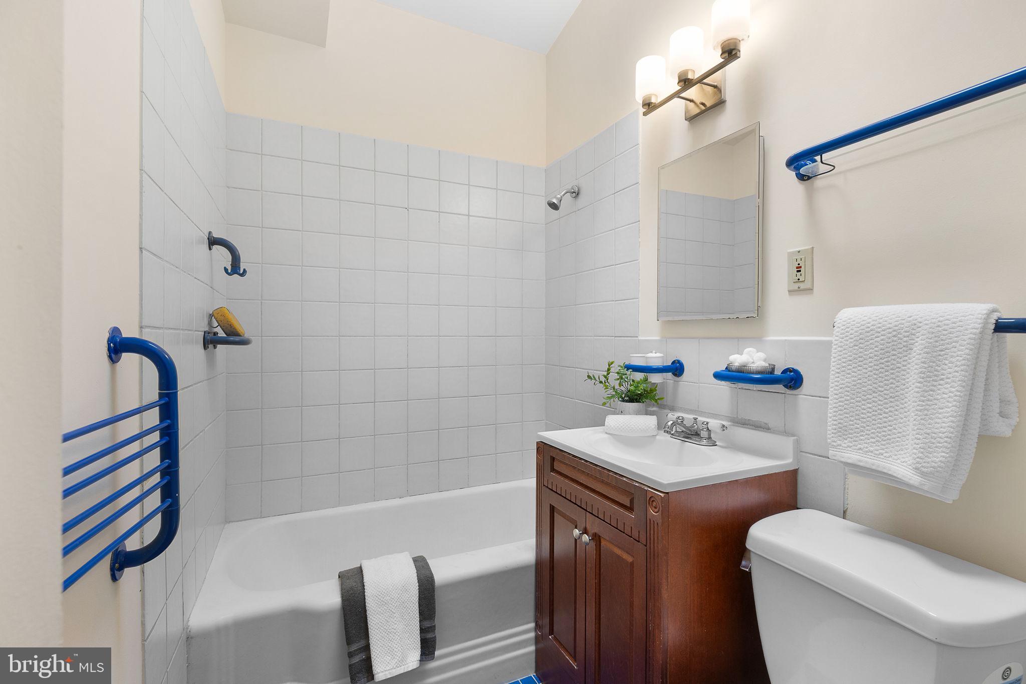 BUFFALO HILL - Residential