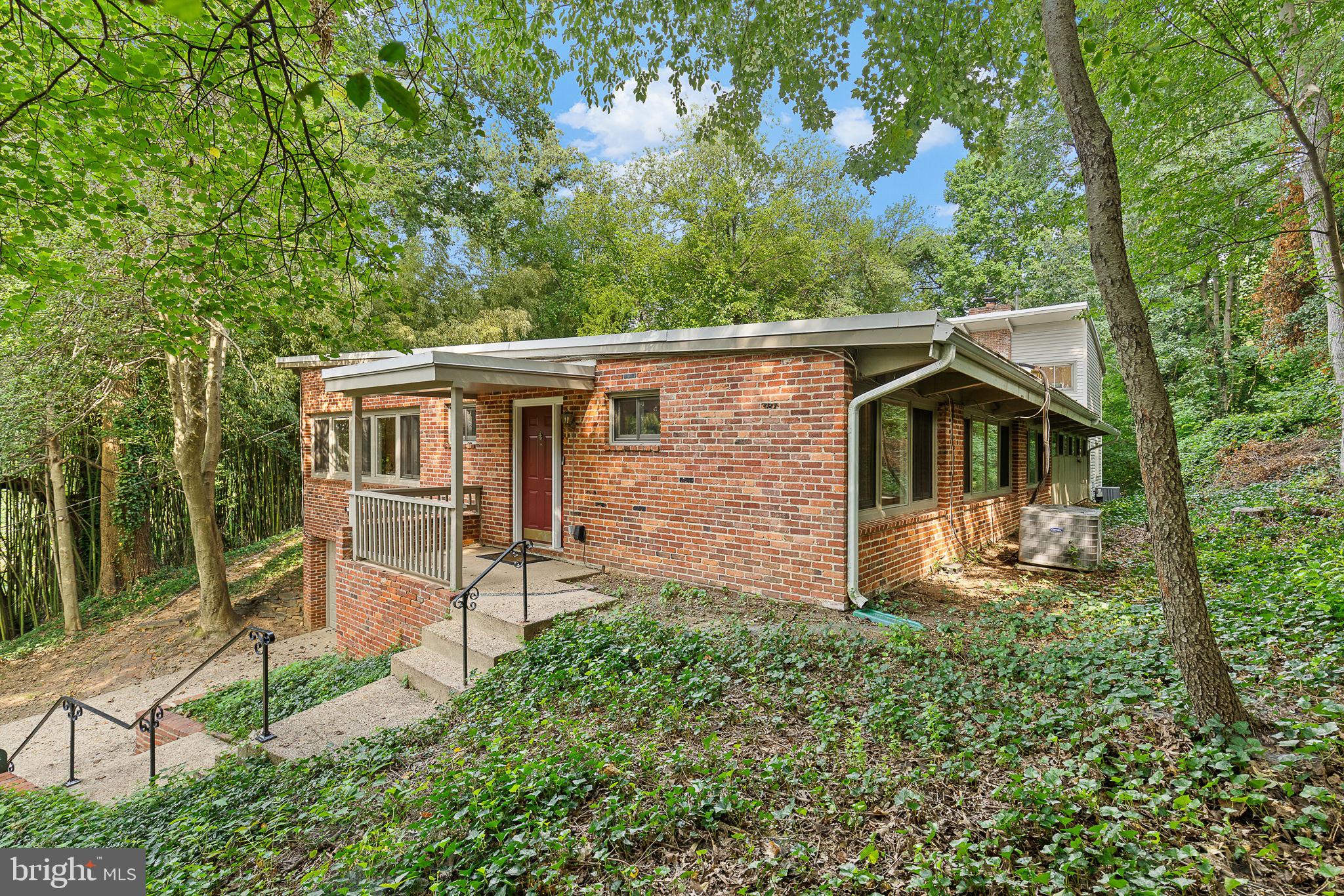 3012 CASTLE ROAD