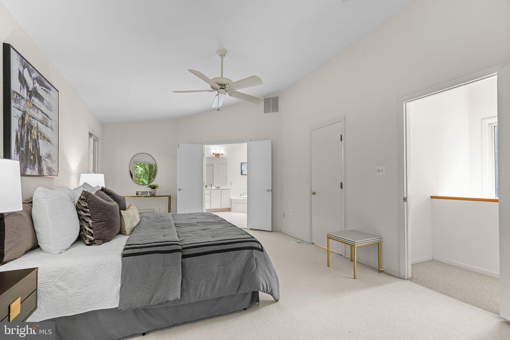 BUFFALO HILL - Residential