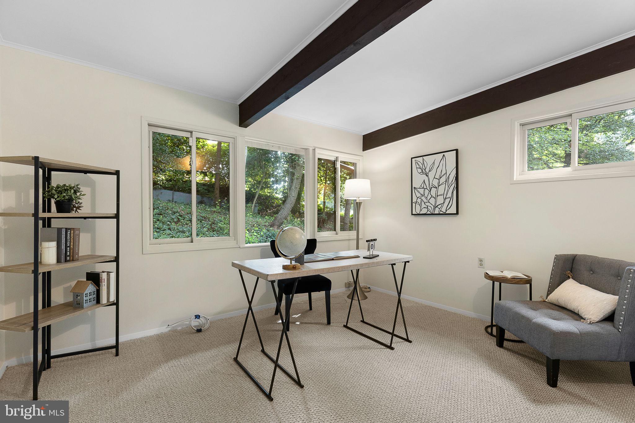 BUFFALO HILL - Residential